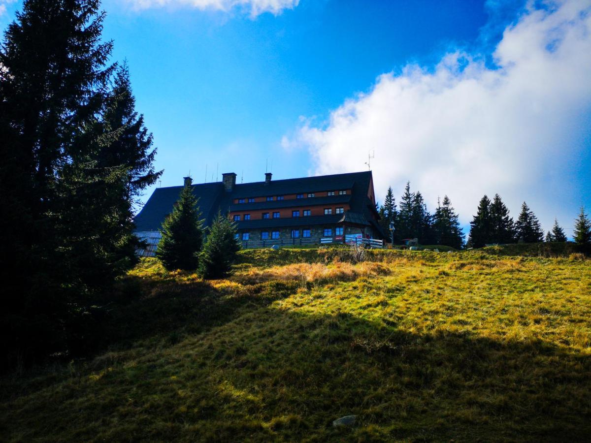 Em Gorce Resort Domki Z Sauna I Jacuzzi Waksmund 外观 照片